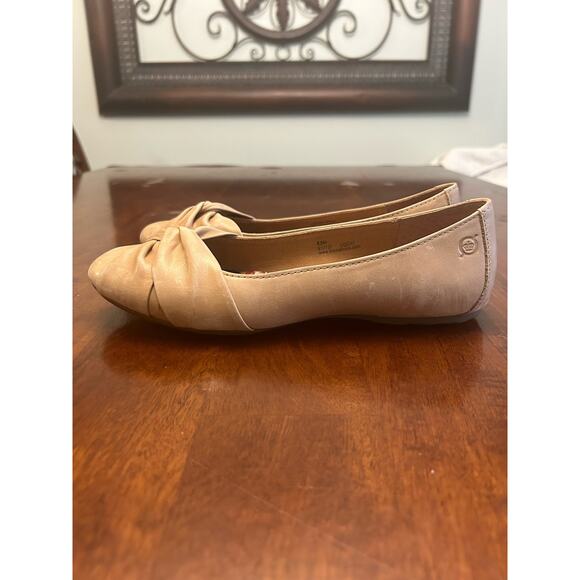 Born Women’s tan leather slip on flats, Sz 8.5m - Picture 4 of 13